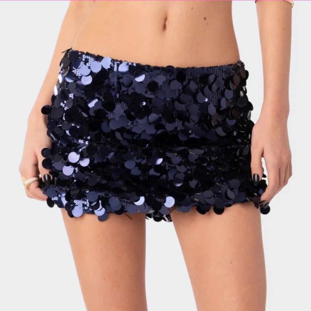 Edikted Sabina Low-Rise Sequin Mini Skirt Navy Blue